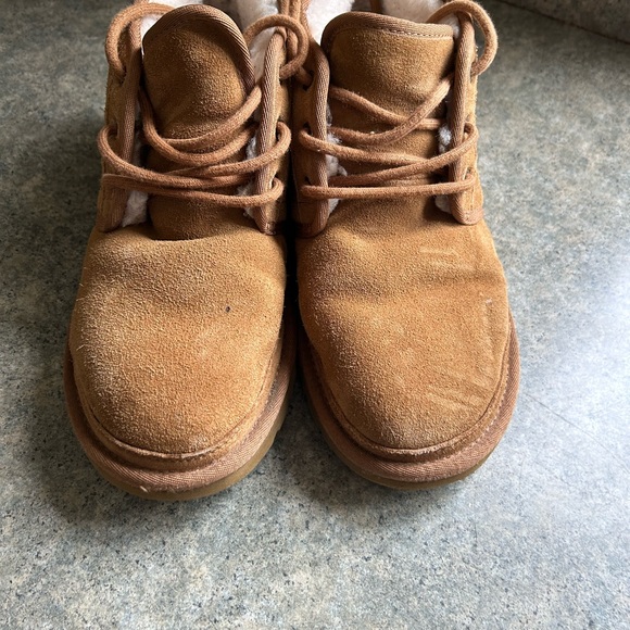 Men’s Neumel Uggs - Picture 5 of 6